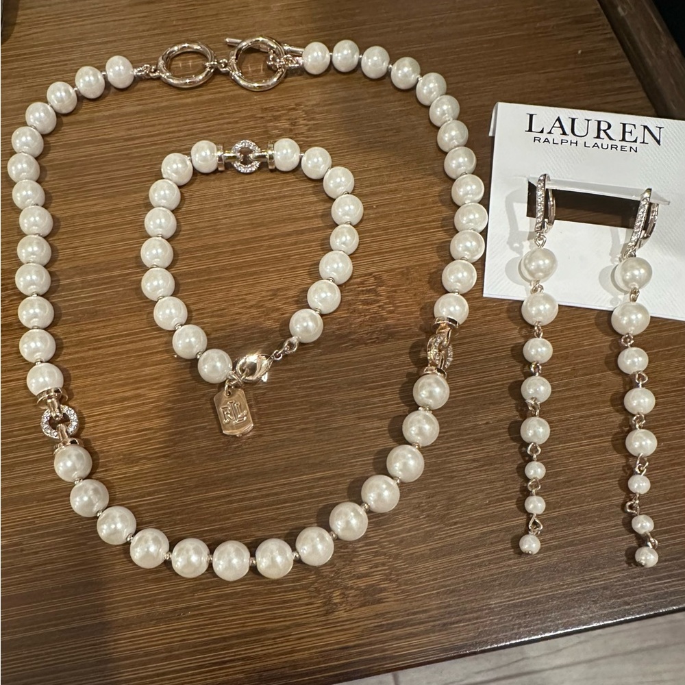 Lauren Ralph Lauren White Pearl Necklace Set